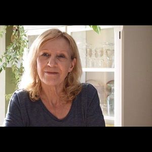 Meet your Posher, Pauline